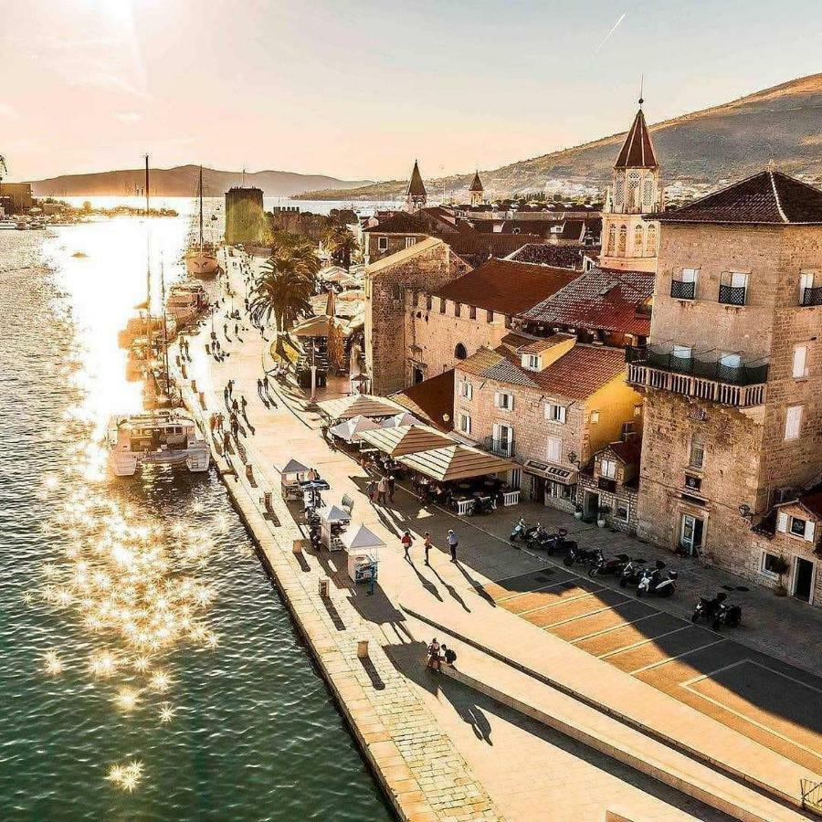 Apartment Little Marijeta Trogir Exterior foto